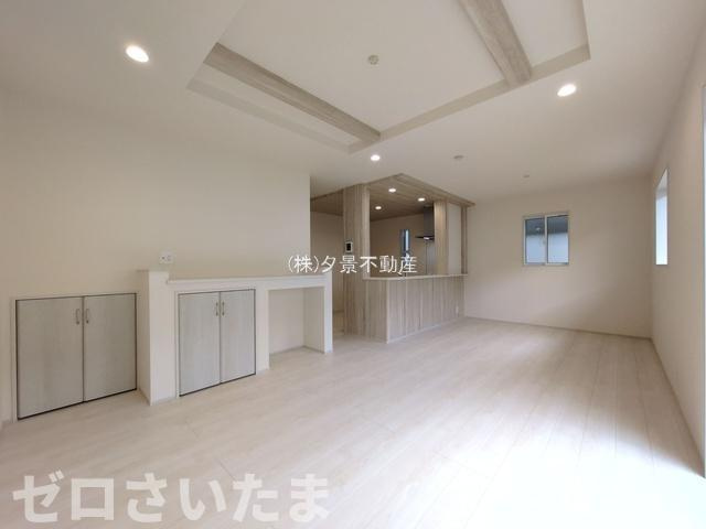 《仲介手数料無料》上尾市本町５丁目5-17新築一戸建てブルーミングガーデン