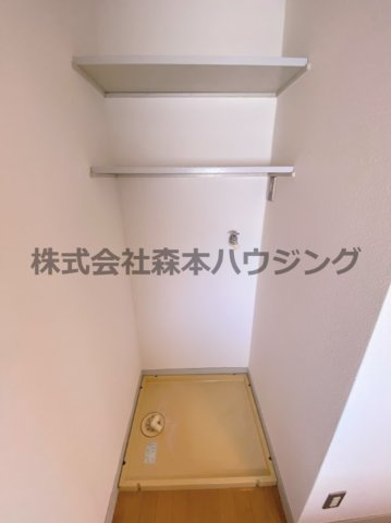 【設備】 | 　UEDAビル | 洗濯機置き場です