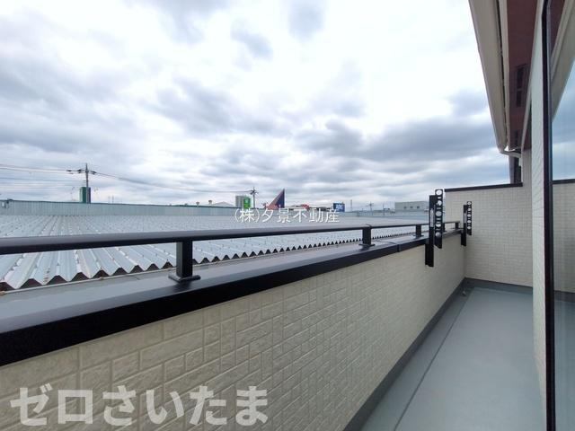 《仲介手数料無料》上尾市本町５丁目5-17新築一戸建てブルーミングガーデンのバルコニー