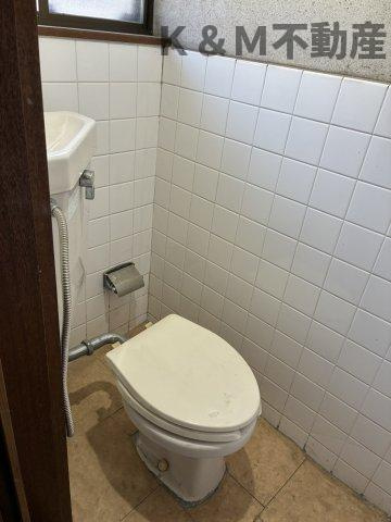 酒井根6丁目戸建のトイレ|トイレです