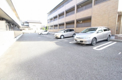 【駐車場】 | リビングタウン鍵山C
