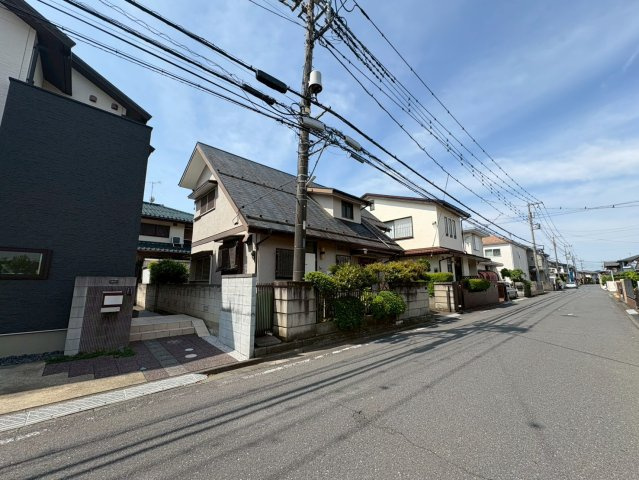 川越市上戸新町　建築条件なし売地　東武東上線『霞ヶ関駅』徒歩9分　【上戸小学区】の前面道路含む現地写真