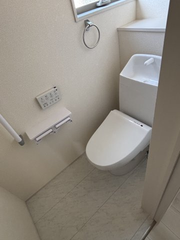 いわき市錦町江栗一丁目【新築】4LDKのトイレ