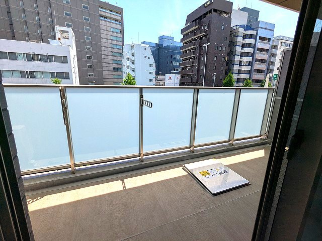COMFORIA LIV上野のバルコニー|14F