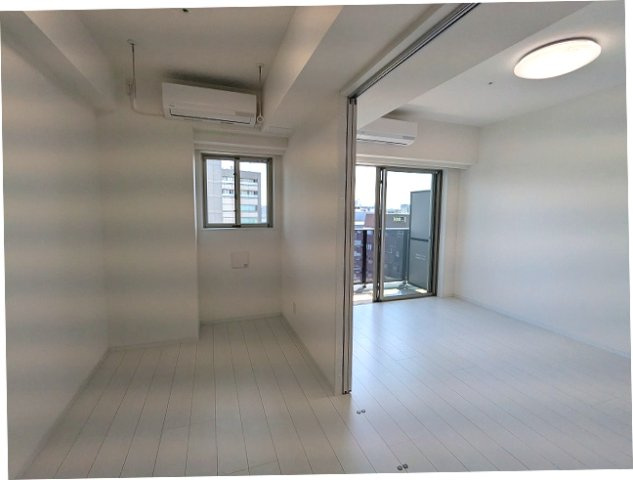 COMFORIA LIV上野の設備|取り外し可能な室内物干し設備付
