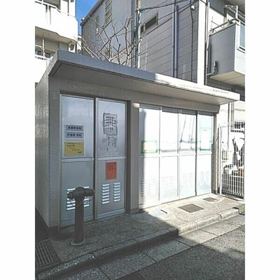 【エントランス】 | ＬＥＯ拾八番館