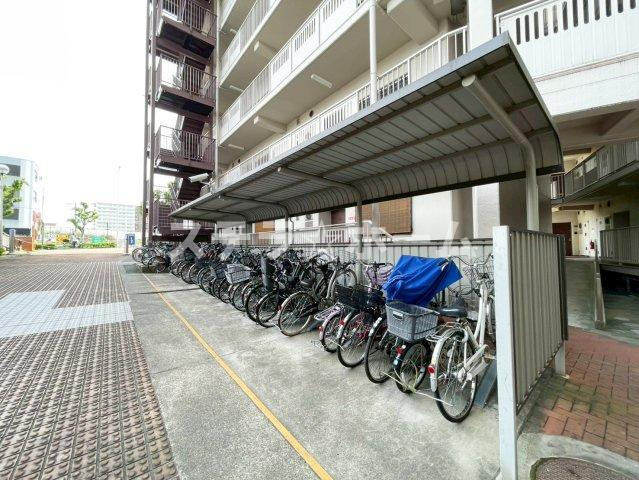 三陽ハイツ都島の駐輪場|駐輪場です