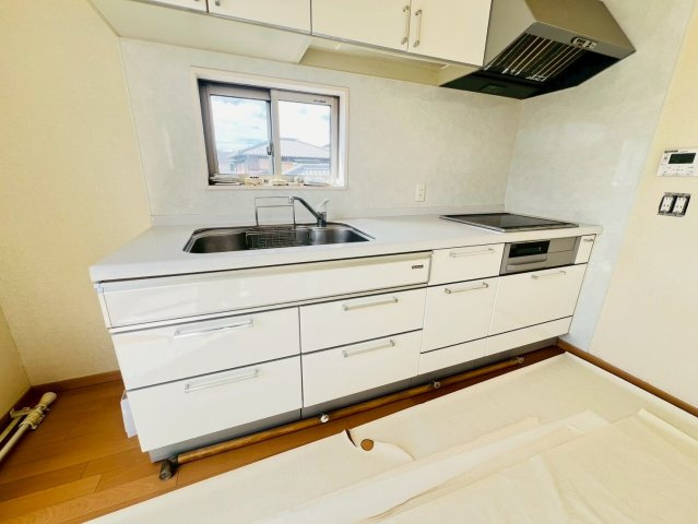 大蔵中町貸戸建1のキッチン