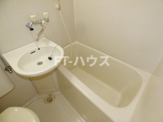 アーバン津田沼の浴室
