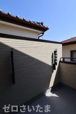 《仲介手数料無料》見沼区東大宮３丁目8-44新築一戸建てブルーミングガーデンのバルコニー