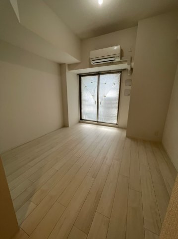 エスリード大須アヴェニュー　名古屋市賃貸　仲介手数料無料の居間・リビング