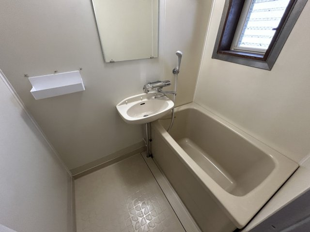 ハイムSの浴室|他室参考写真