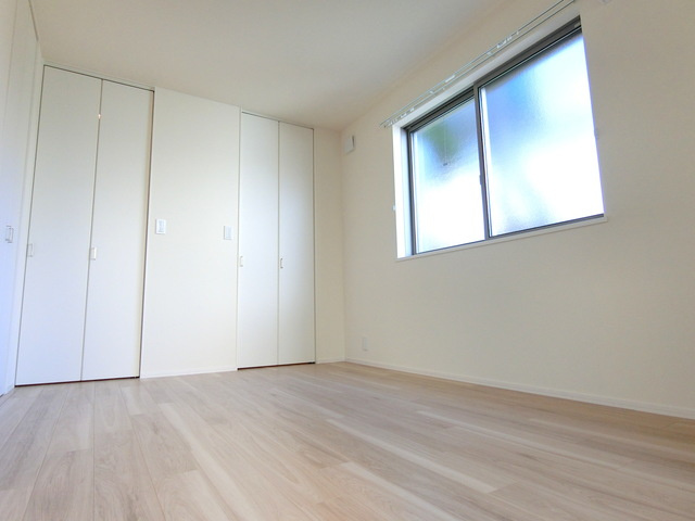 クレスト久我山の洋室|★角部屋２面採光★