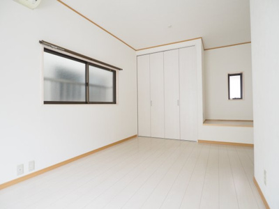 【洋室】 | 登戸新町戸建て
