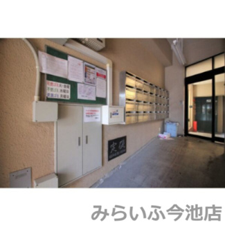 【エントランス】