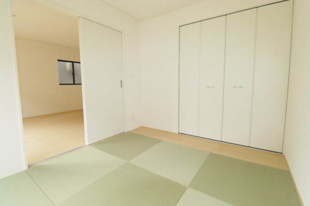 二本松市郭内2丁目　　　　６号棟　　　二本松北小学校、二本松第１中学区の和室