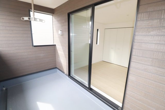 二本松市郭内2丁目　　　　６号棟　　　二本松北小学校、二本松第１中学区のバルコニー
