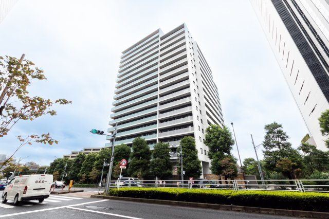 ザ・パークハウス新宿タワーの外観