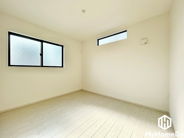 北区長喜町　2期　の子供部屋|高窓付きでプライバシーを確保しつつ、光を取り込む事ができます。