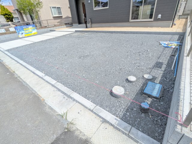 小美玉市納場　第4　新築戸建ての駐車場|駐車は４台可能です♪