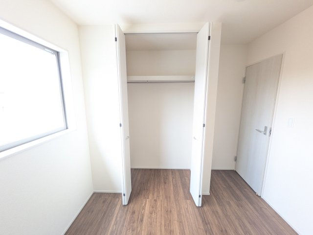 小美玉市納場　第4　新築戸建ての収納