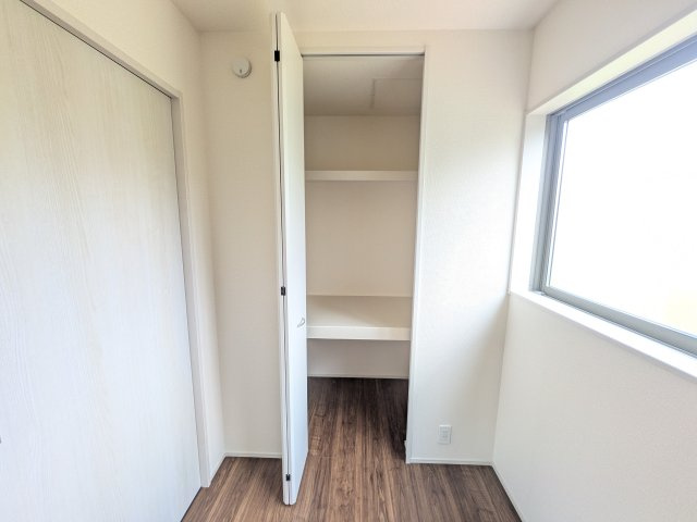 小美玉市納場　第4　新築戸建ての収納