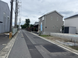 【前面道路含む現地写真】 | 寒川町倉見　新築分譲住宅　全4棟/今回販売1棟 | 前面道路