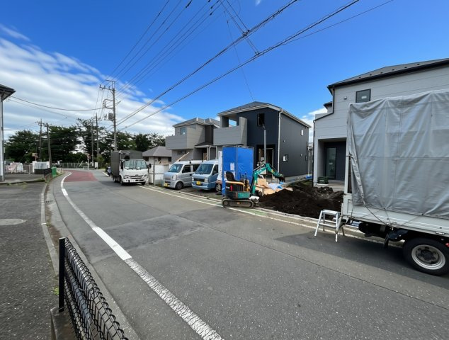 武蔵村山残堀第５の前面道路含む現地写真