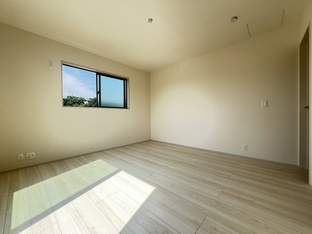 武蔵村山残堀第５の洋室