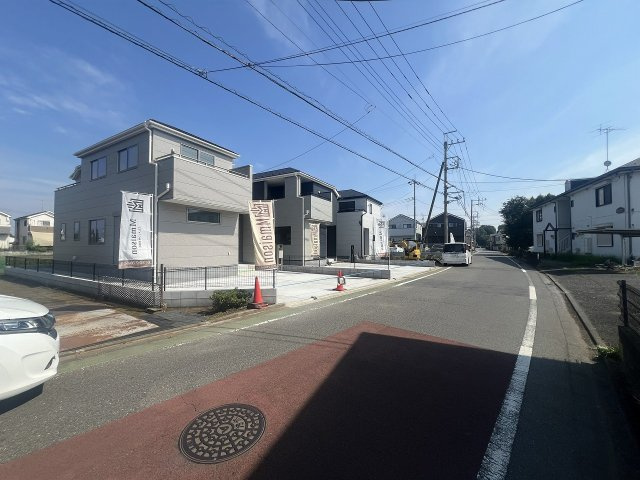 武蔵村山残堀第５の前面道路含む現地写真