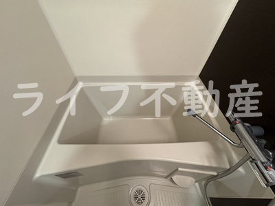 Luxe玉造Ⅱの浴室|きれいなお風呂です