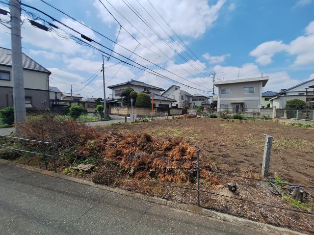 高崎市貝沢町売土地の外観|東道路より撮影