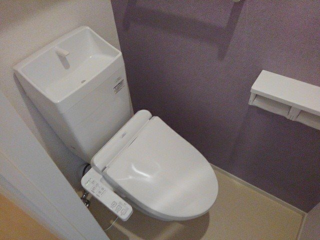 Ｌｕｇａｒ柳原（ルガール）のトイレ|コンパクトで使いやすいトイレです