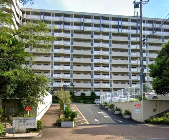 芦屋ハイタウンの外観|充実の共有設備【オートロック・宅配ボックス完備】【バリアフリー設計・アウトポール設計】