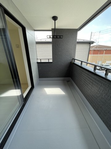 新築戸建・新築建売　佐野市犬伏下町　犬伏小学校・北中学校のバルコニー