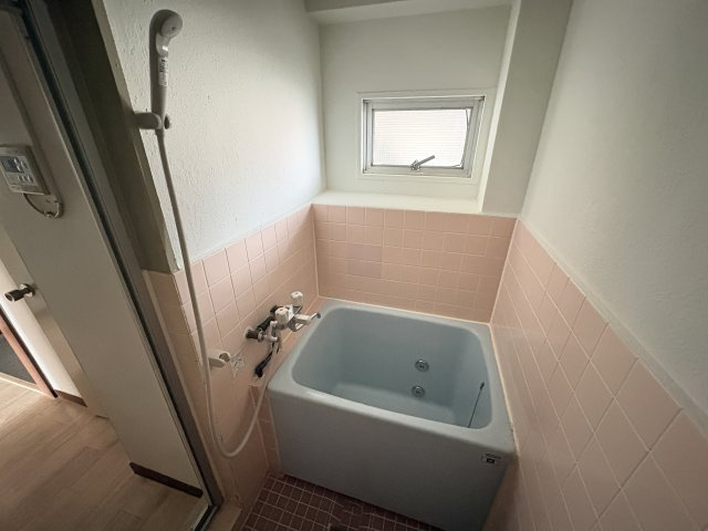 江南荘の浴室