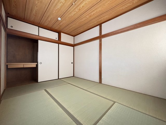 上麻生４丁目貸家の和室
