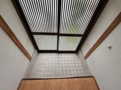 【玄関】 | 島泉8丁目戸建