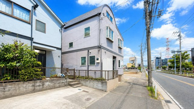 【前面道路含む現地写真】 | ◆旭区下川井町　中古戸建◆ | ◆土・日・祝日は、当社スタッフによる現地案内会を実施しております。もちろん平日のご案内も可能です。お気軽にご相談ください！！