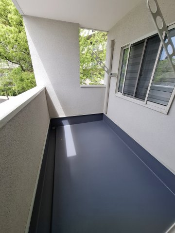 南ひばりガ丘2丁目戸建てのバルコニー
