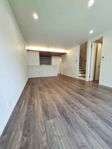 南ひばりガ丘2丁目戸建ての居間・リビング