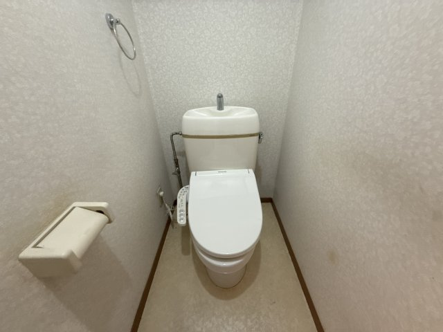 姫路市飾磨区阿成植木のハイツのトイレ