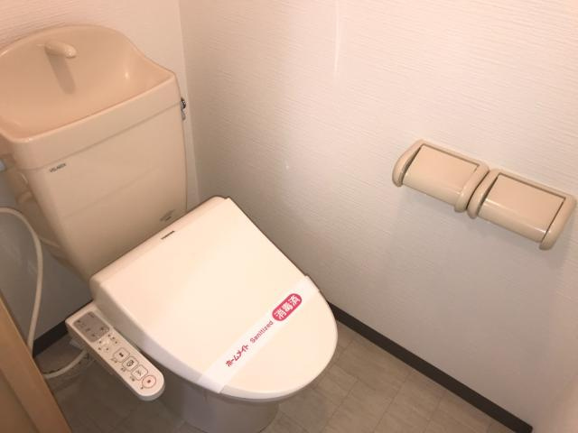 アスールのトイレ|シャワー付トイレ