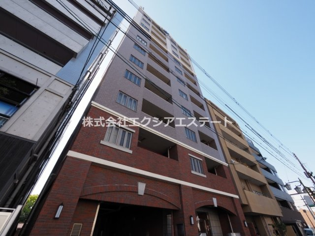 クラウンハイム西田辺の外観