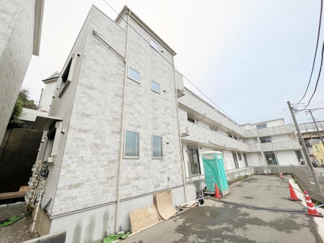 バノンの外観