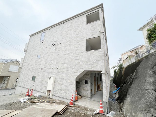 バノンの外観