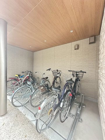 AMA WESTの内装