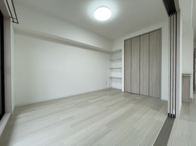 アーサー櫛原リベックスの洋室|約6帖の洋室！収納もあり、子供部屋にいかがでしょうか？