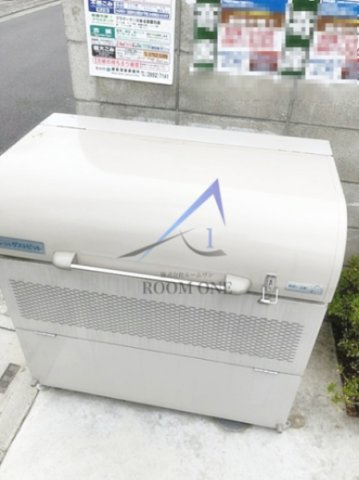 メザードのその他共用部分|敷地内ゴミ置き場です。