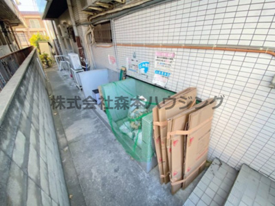 【その他共用部分】 | 　サニーコート | 専用ごみ置き場です